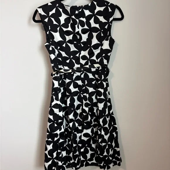 INC International Concepts Black and White Sleeveless Printed Mini Dress - Picture 2 of 3